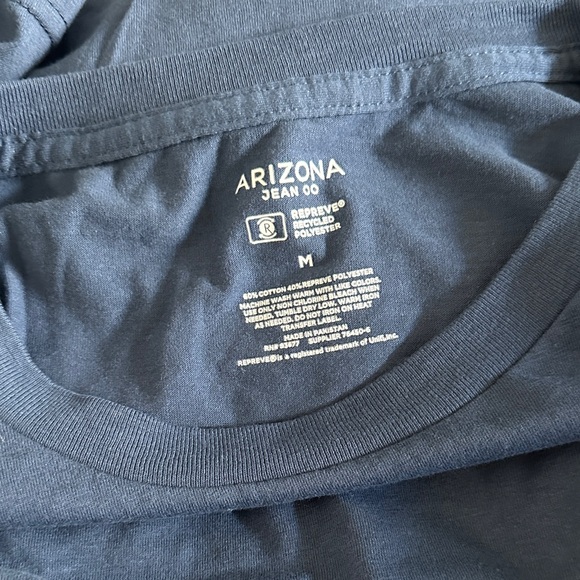 Arizona Jean Company Deep Blue Shirt - Picture 2 of 2